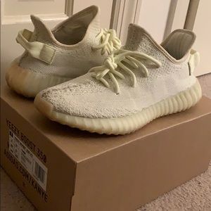 Men’s Yeezy Boost 350 in the color “butter”